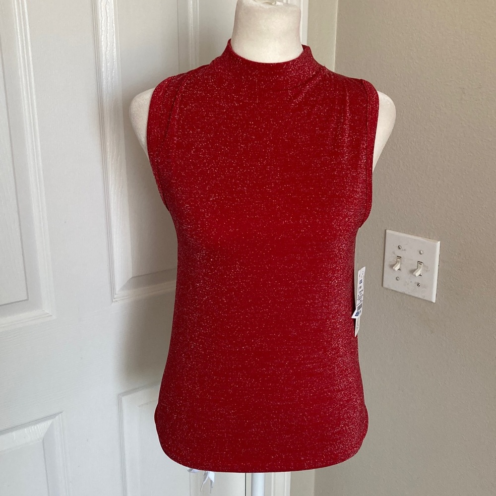 LC Couture Elegant Red Sleeveless Top Sz M/L